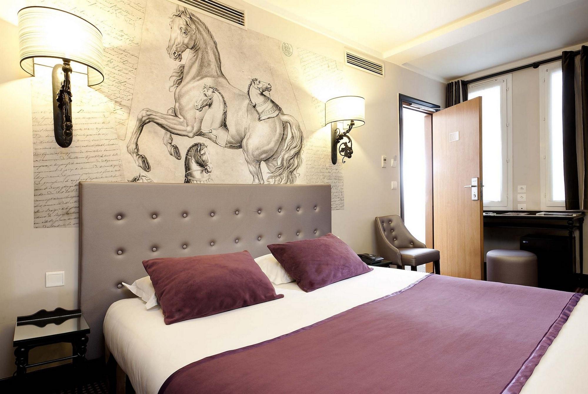 Hotel Des Ducs D'Anjou Paris Bagian luar foto