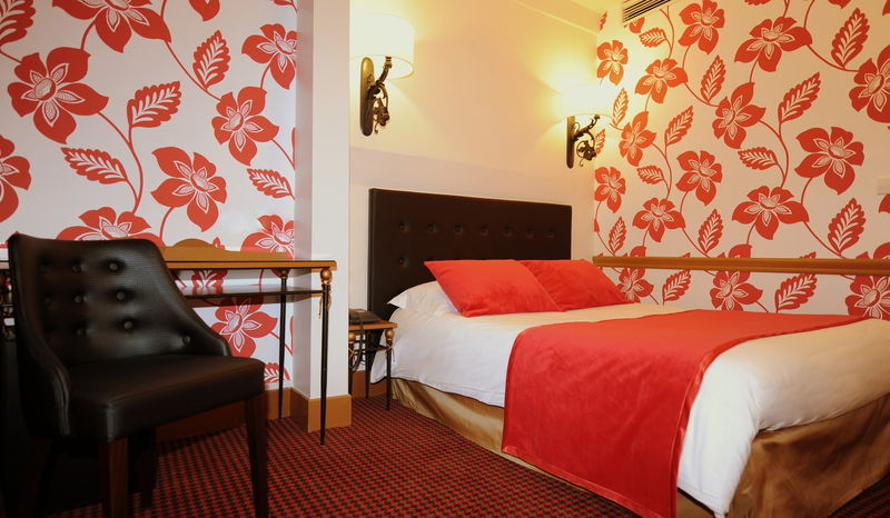 Hotel Des Ducs D'Anjou Paris Ruang foto