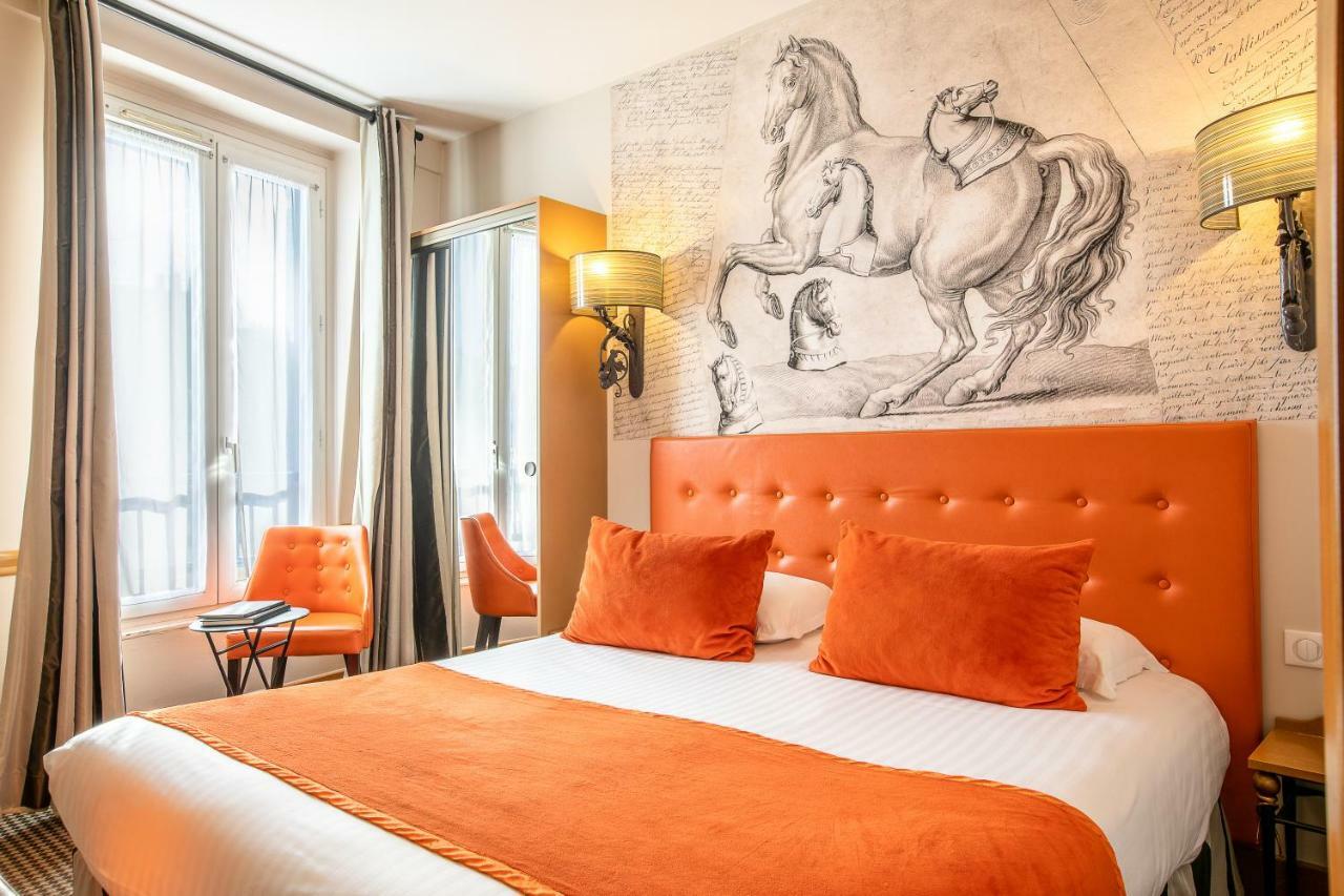 Hotel Des Ducs D'Anjou Paris Bagian luar foto